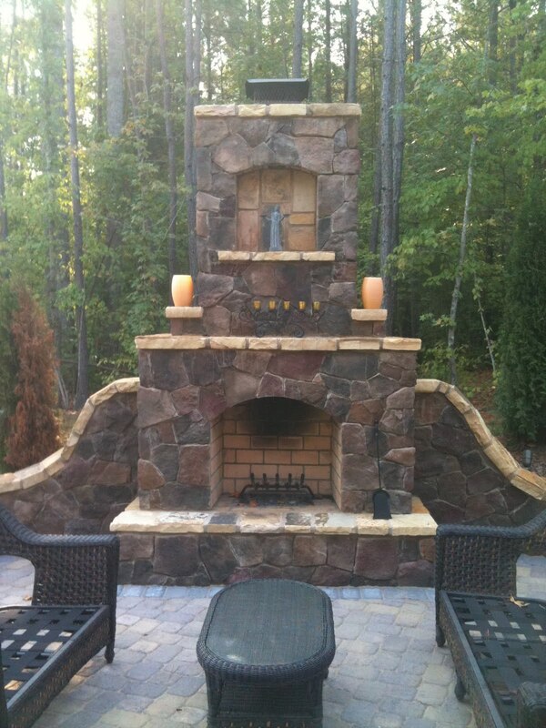 Custom design and build of wood and gas burning outdoor fireplaces in the Charlotte area.